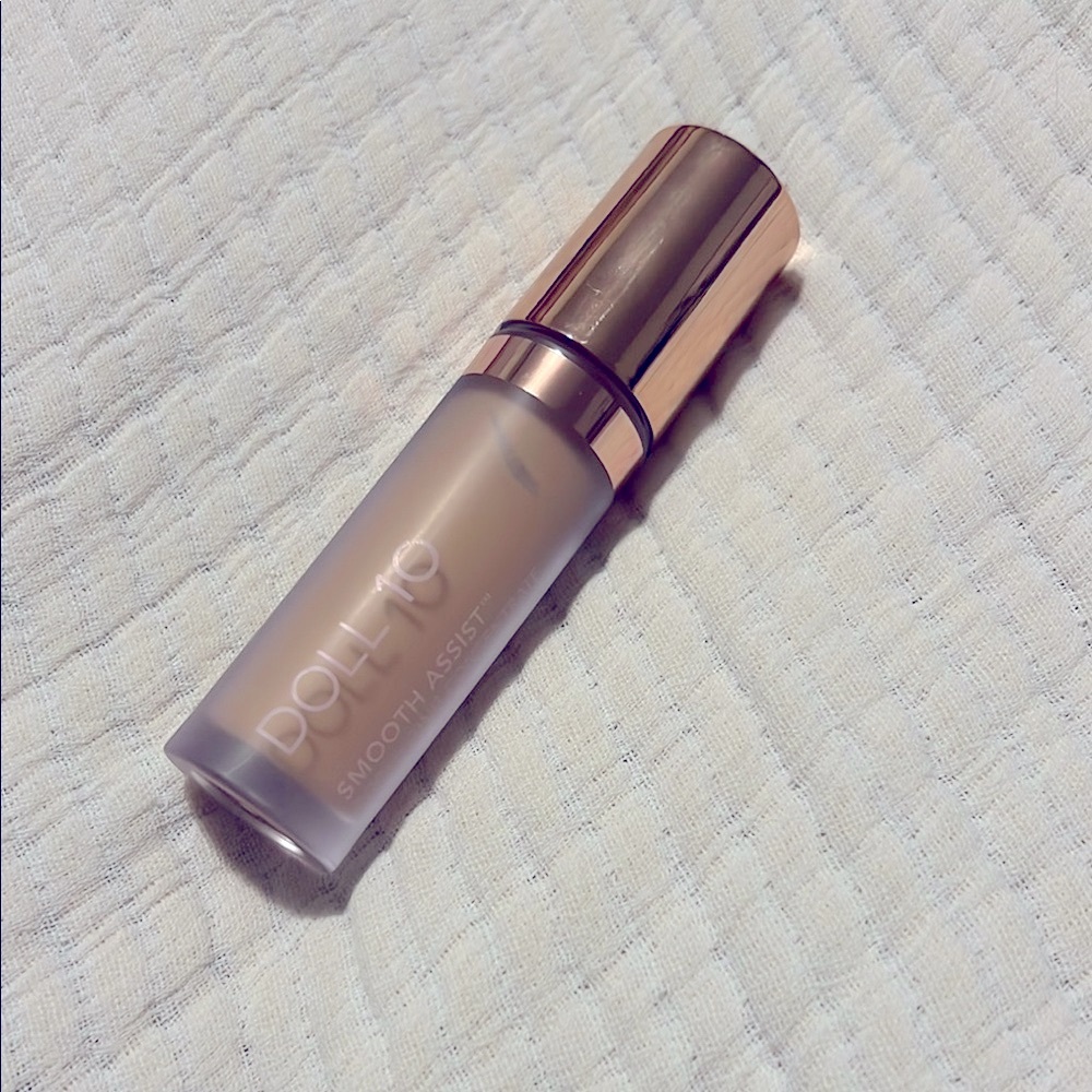 Doll 10 Tan Foundation Luxe Finish
